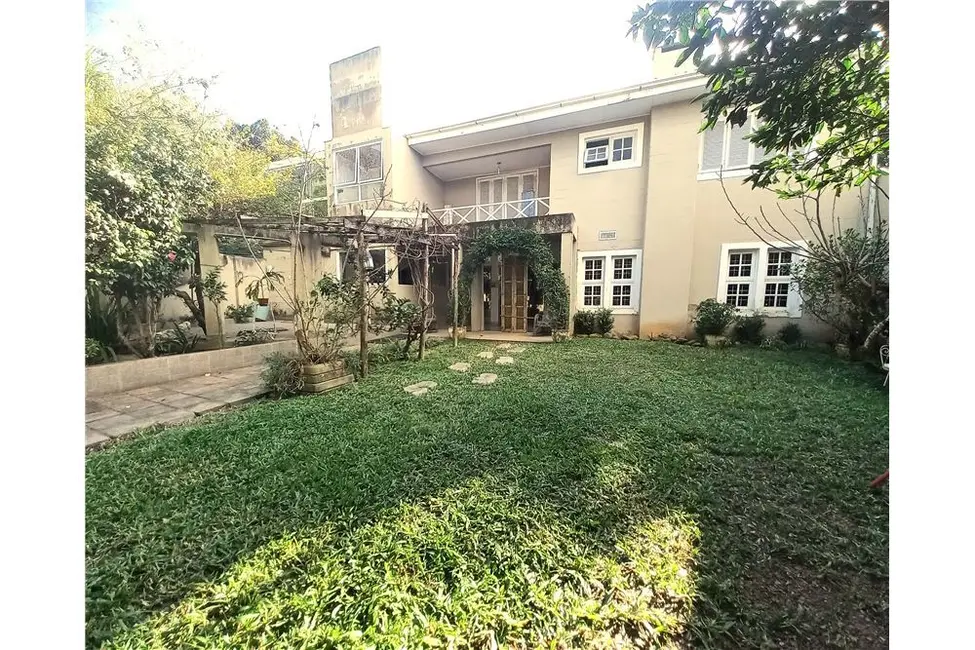 Foto 1 de Casa com 2 quartos à venda, 250m2 em Jardim Sabará, Porto Alegre - RS