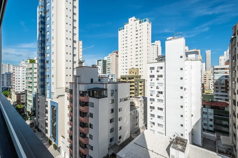 Apartamento com 3 quartos à venda, 116m2 em Centro, Balneario Camboriu - SC - imagem 6 Foto 6 de Apartamento com 3 quartos à venda, 116m2 em Centro, Balneario Camboriu - SC