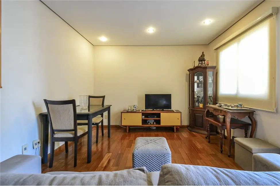 Apartamento com 2 quartos à venda, 64m2 em Moema, São Paulo - SP - imagem 8 Foto 8 de Apartamento com 2 quartos à venda, 64m2 em Moema, São Paulo - SP