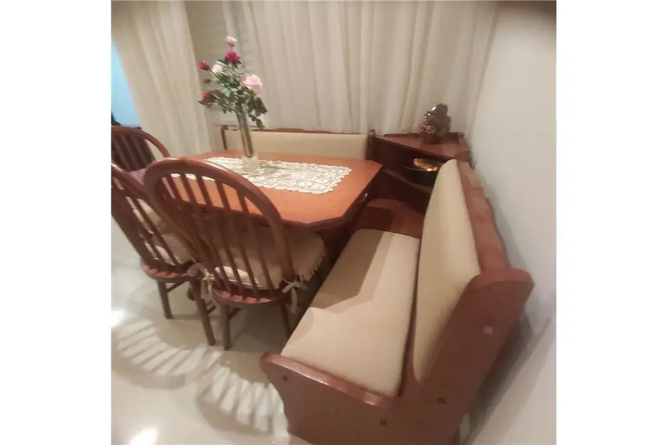 Foto 3 de Apartamento com 2 quartos à venda, 60m2 em Santo Antônio, Porto Alegre - RS