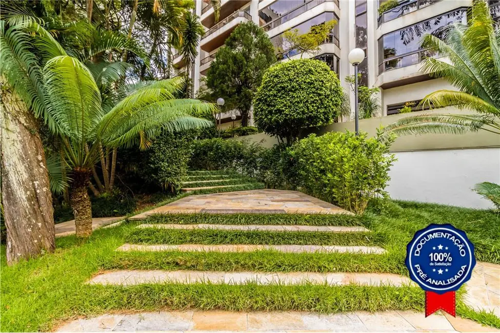 Foto 2 de Apartamento com 3 quartos à venda, 189m2 em Vila Suzana, São Paulo - SP