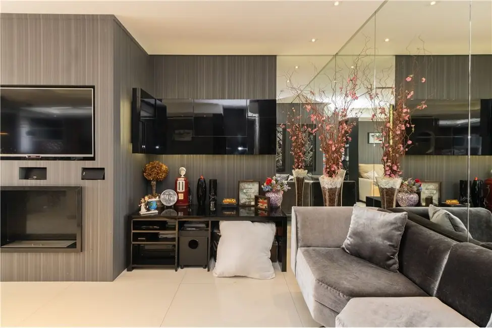 Apartamento com 2 quartos à venda, 77m2 em Tatuapé, São Paulo - SP - imagem 3 Foto 3 de Apartamento com 2 quartos à venda, 77m2 em Tatuapé, São Paulo - SP