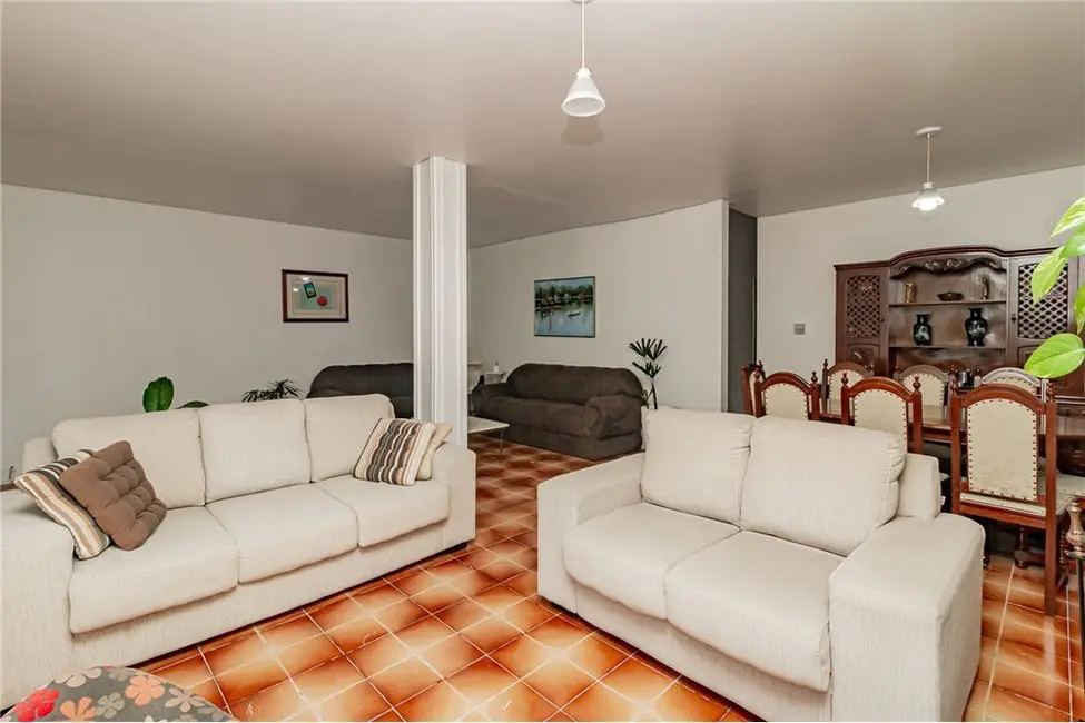 Foto 10 de Casa com 3 quartos à venda, 201m2 em Jardim Sabará, Porto Alegre - RS