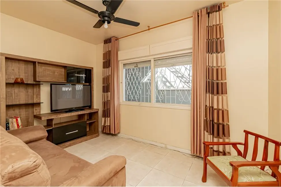 Foto 13 de Casa com 3 quartos à venda, 201m2 em Jardim Sabará, Porto Alegre - RS