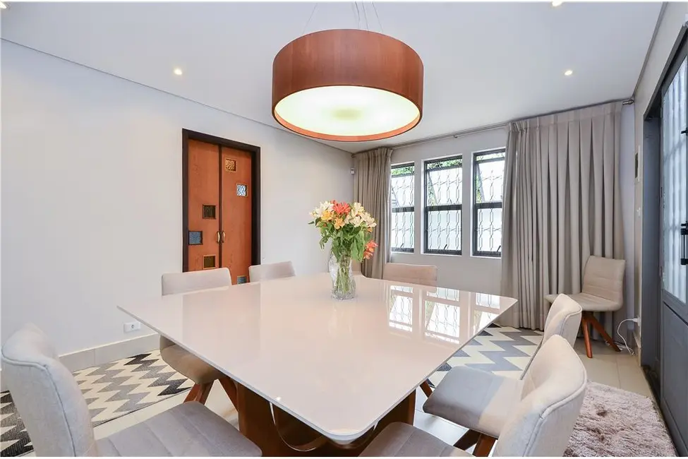 Casa com 4 quartos à venda, 248m2 em Jardim Trussardi, São Paulo - SP - imagem 1 Foto 1 de Casa com 4 quartos à venda, 248m2 em Jardim Trussardi, São Paulo - SP