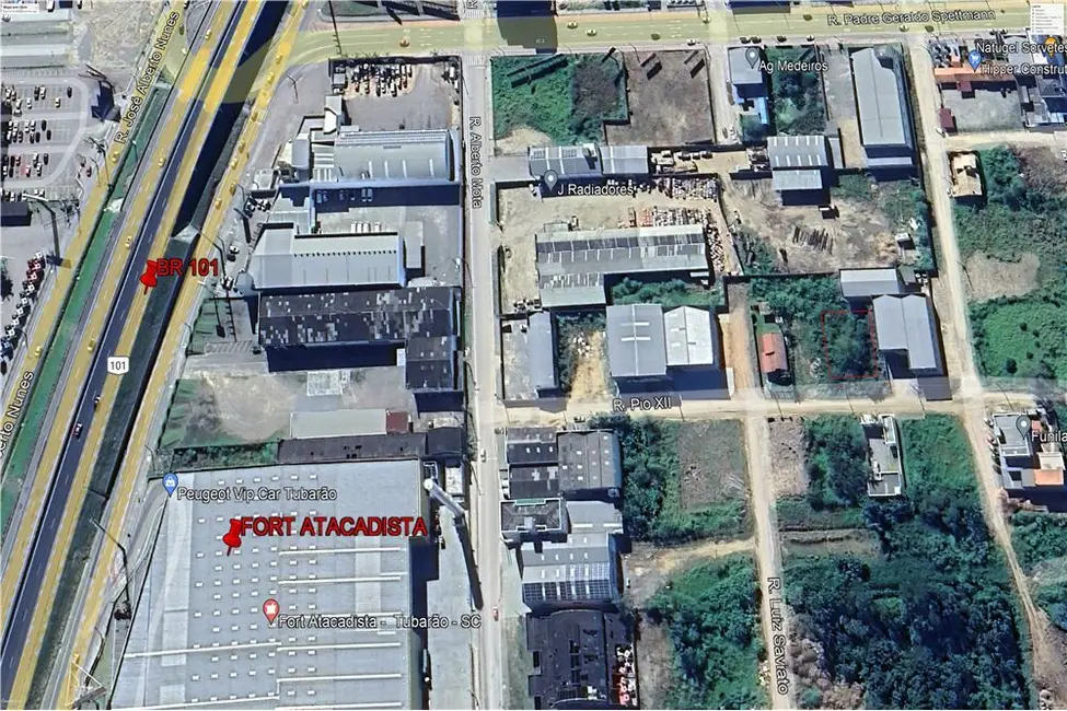 Foto 5 de Terreno / Lote à venda, 884m2 em Dehon, Tubarao - SC