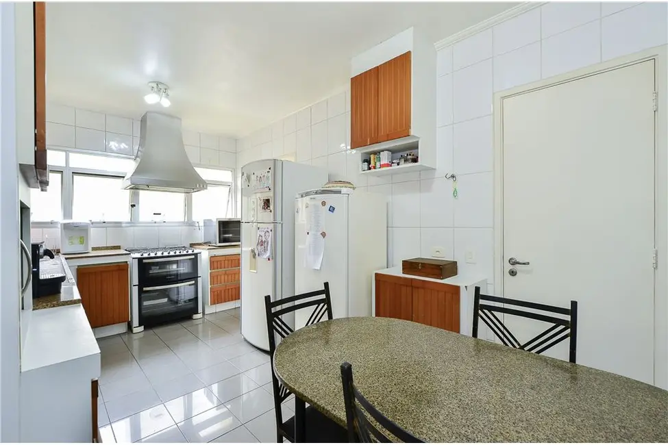 Apartamento com 2 quartos à venda, 146m2 em São Paulo - SP - imagem 9 Foto 9 de Apartamento com 2 quartos à venda, 146m2 em São Paulo - SP