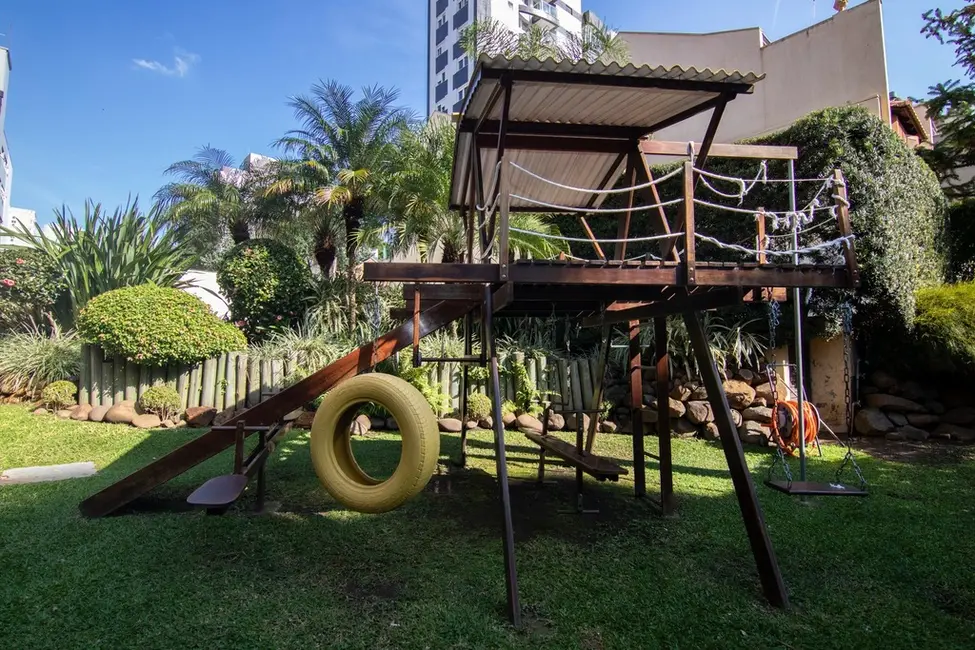 Foto 6 de Apartamento com 3 quartos à venda, 152m2 em Petrópolis, Porto Alegre - RS