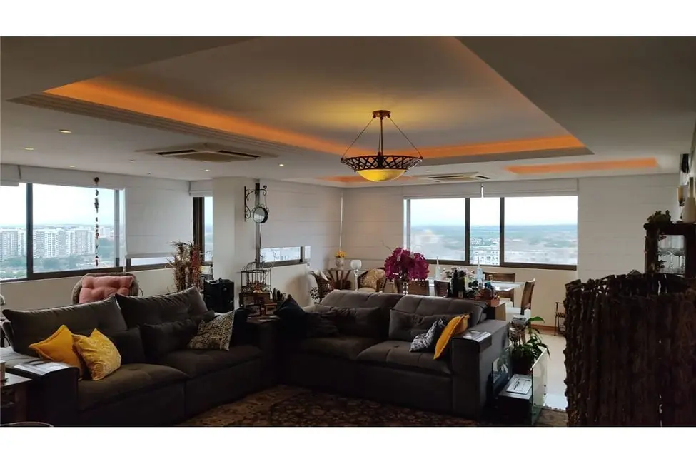 Foto 2 de Apartamento com 3 quartos à venda, 150m2 em Porto Alegre - RS