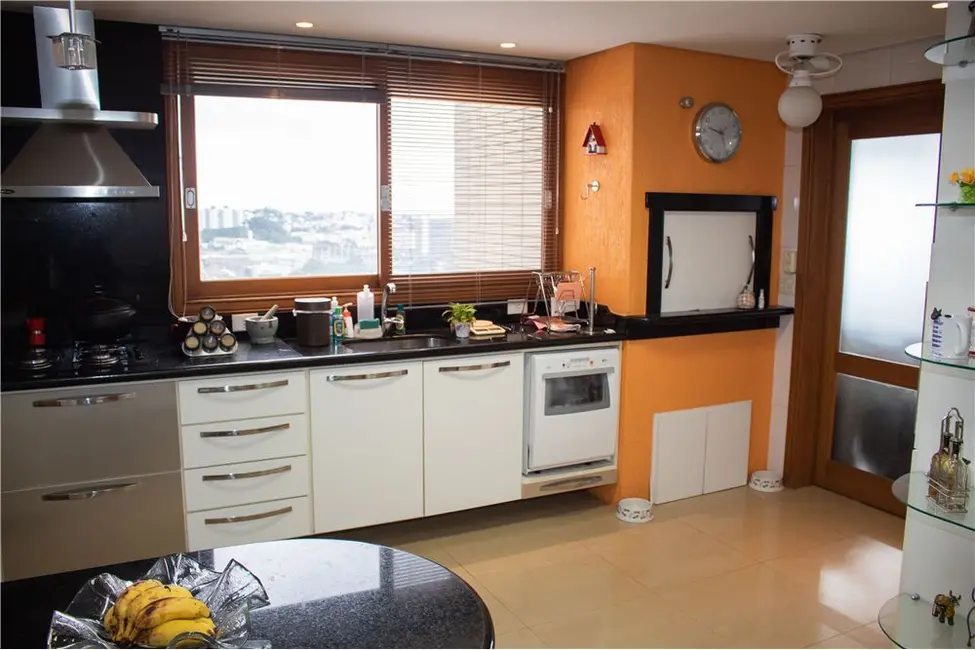 Foto 9 de Apartamento com 3 quartos à venda, 150m2 em Porto Alegre - RS