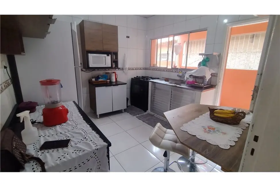 Casa com 3 quartos à venda, 183m2 em Centro, Poa - SP - imagem 6 Foto 6 de Casa com 3 quartos à venda, 183m2 em Centro, Poa - SP