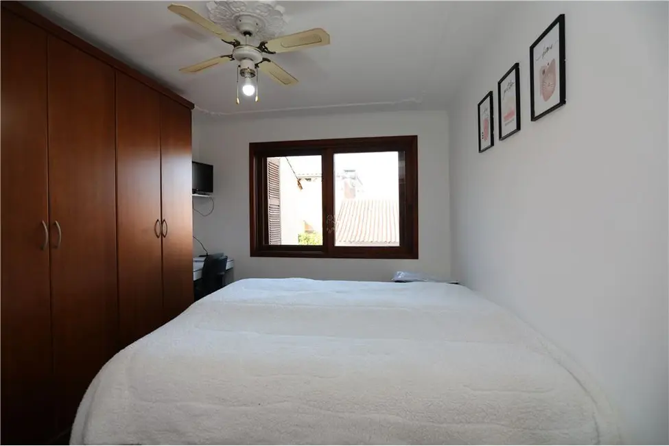 Foto 9 de Casa com 5 quartos à venda, 388m2 em Jardim Itu, Porto Alegre - RS