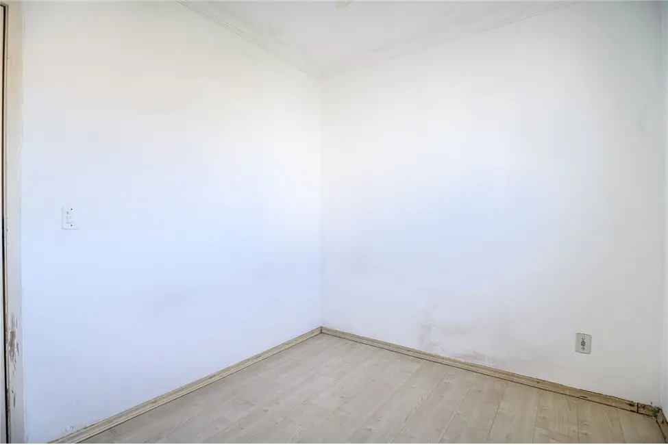 Foto 9 de Apartamento com 3 quartos à venda, 61m2 em Nonoai, Porto Alegre - RS