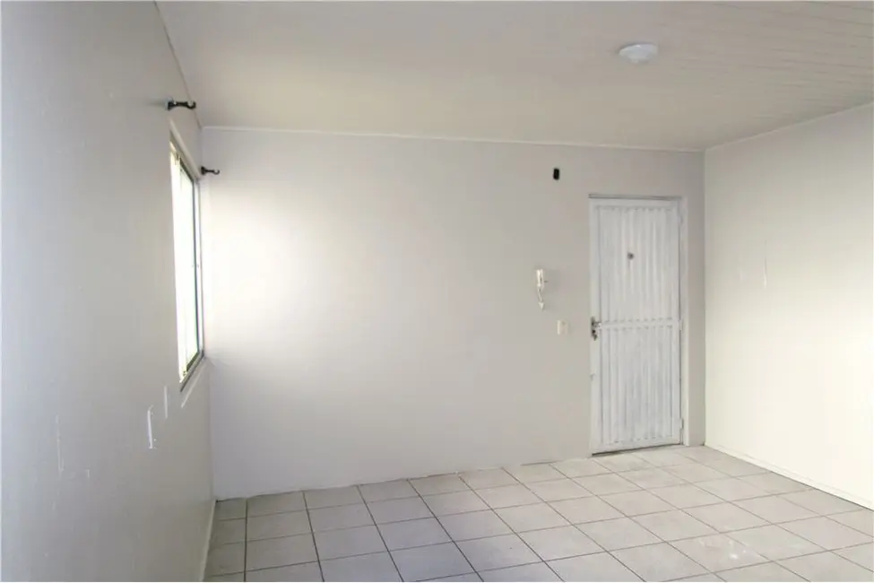 Apartamento com 2 quartos à venda, 44m2 em Igara, Canoas - RS - imagem 3 Foto 3 de Apartamento com 2 quartos à venda, 44m2 em Igara, Canoas - RS