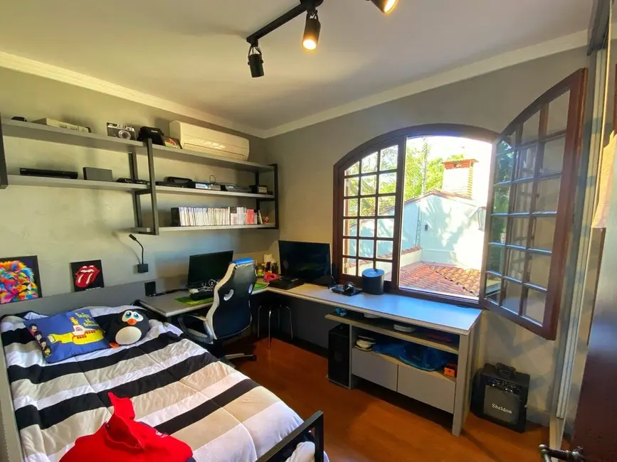 Foto 9 de Casa com 3 quartos à venda, 300m2 em Cristal, Porto Alegre - RS