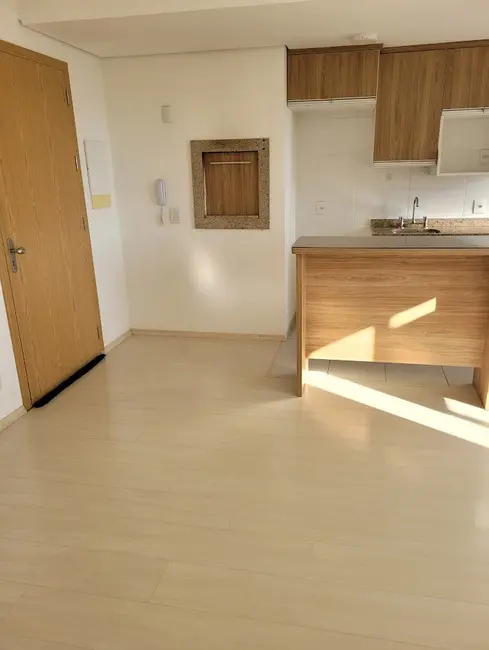 Apartamento com 2 quartos à venda, 58m2 em Passo da Areia, Porto Alegre - RS - imagem 5 Foto 5 de Apartamento com 2 quartos à venda, 58m2 em Passo da Areia, Porto Alegre - RS