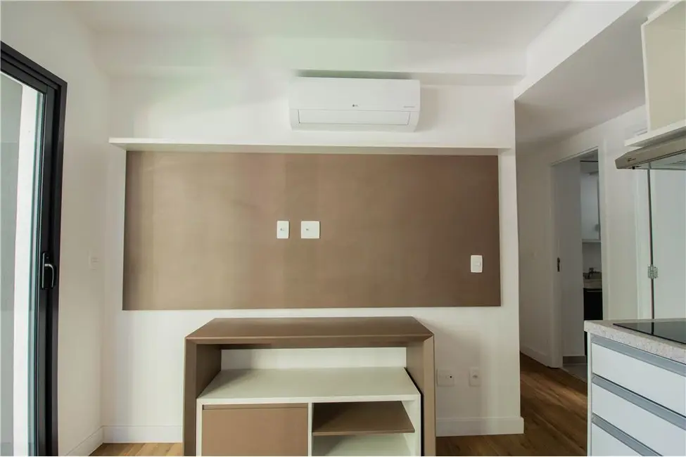 Apartamento com 1 quarto à venda, 34m2 em Indianópolis, São Paulo - SP - imagem 3 Foto 3 de Apartamento com 1 quarto à venda, 34m2 em Indianópolis, São Paulo - SP