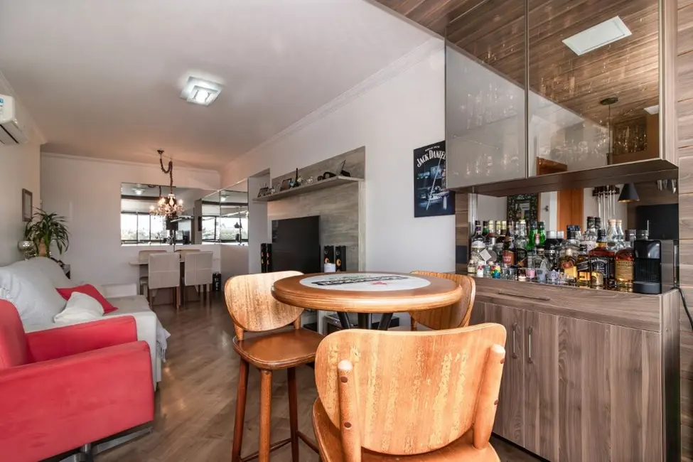 Apartamento com 2 quartos à venda, 75m2 em Petrópolis, Porto Alegre - RS - imagem 7 Foto 7 de Apartamento com 2 quartos à venda, 75m2 em Petrópolis, Porto Alegre - RS