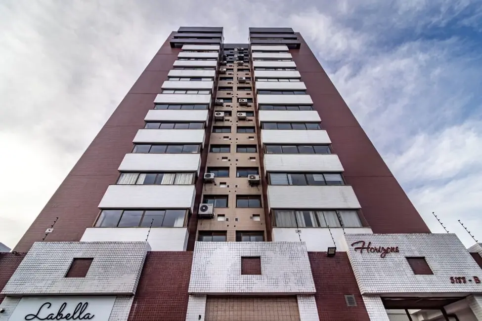 Apartamento com 2 quartos à venda, 75m2 em Petrópolis, Porto Alegre - RS - imagem 3 Foto 3 de Apartamento com 2 quartos à venda, 75m2 em Petrópolis, Porto Alegre - RS