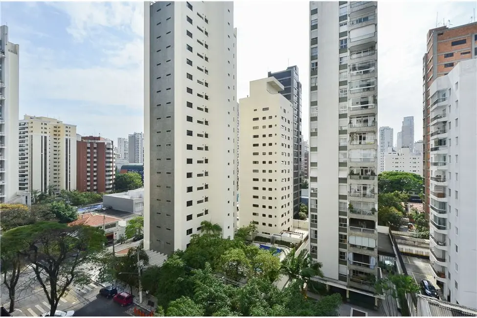 Apartamento com 3 quartos à venda, 92m2 em Moema, São Paulo - SP - imagem 9 Foto 9 de Apartamento com 3 quartos à venda, 92m2 em Moema, São Paulo - SP