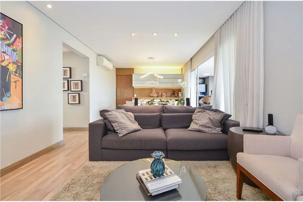 Apartamento com 3 quartos à venda, 138m2 em Santo Amaro, São Paulo - SP - imagem 6 Foto 6 de Apartamento com 3 quartos à venda, 138m2 em Santo Amaro, São Paulo - SP