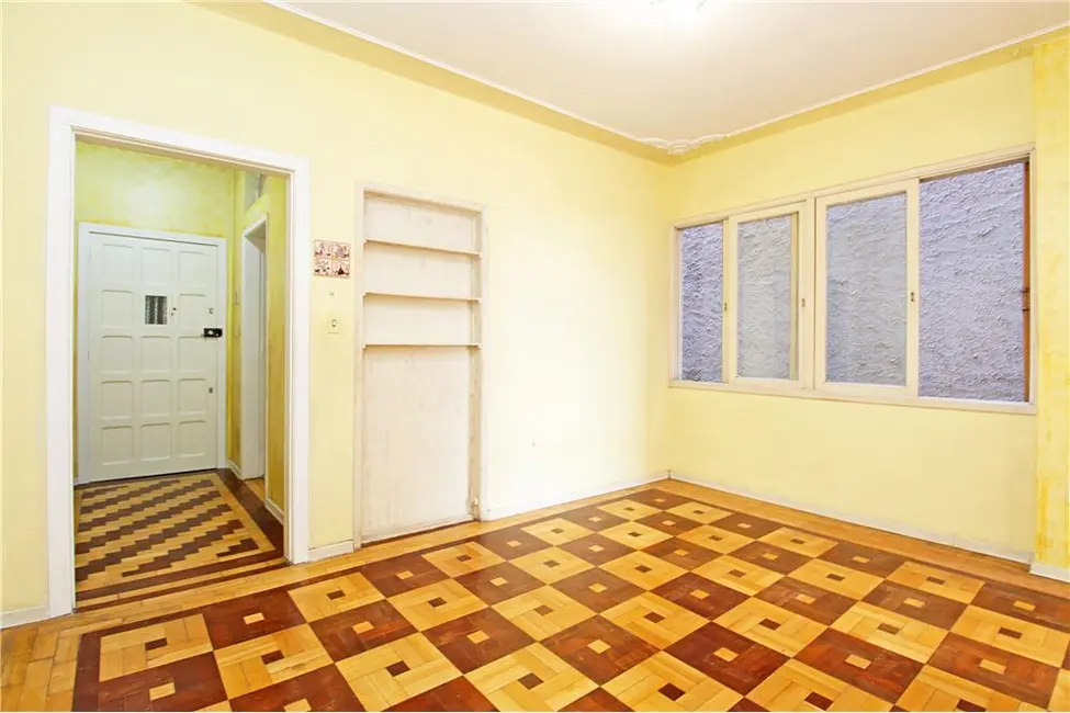 Apartamento com 2 quartos à venda, 67m2 em Santana, Porto Alegre - RS - imagem 5 Foto 5 de Apartamento com 2 quartos à venda, 67m2 em Santana, Porto Alegre - RS