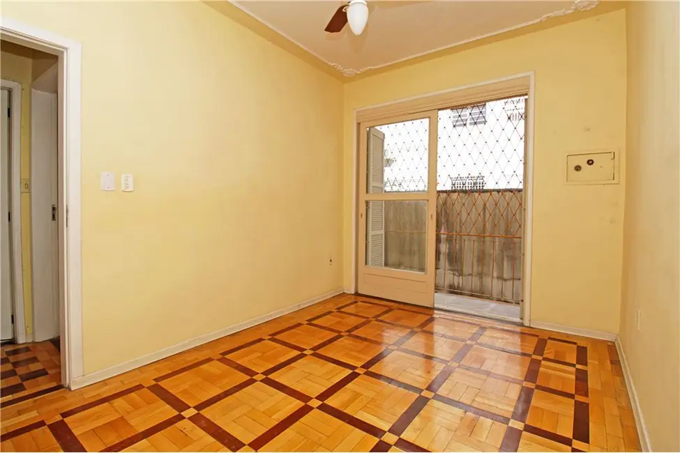 Apartamento com 2 quartos à venda, 67m2 em Santana, Porto Alegre - RS - imagem 8 Foto 8 de Apartamento com 2 quartos à venda, 67m2 em Santana, Porto Alegre - RS