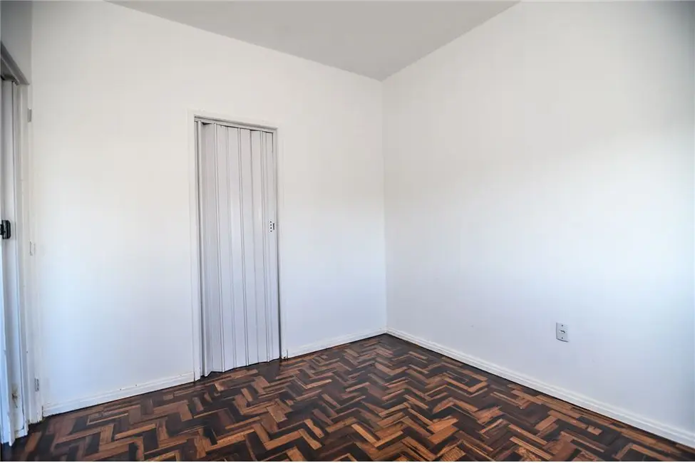 Foto 8 de Apartamento com 1 quarto à venda, 37m2 em Floresta, Porto Alegre - RS