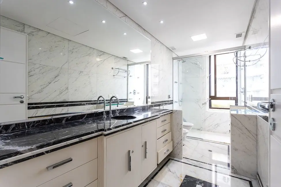 Apartamento com 4 quartos à venda, 485m2 em Jardim Europa, São Paulo - SP - imagem 9 Foto 9 de Apartamento com 4 quartos à venda, 485m2 em Jardim Europa, São Paulo - SP