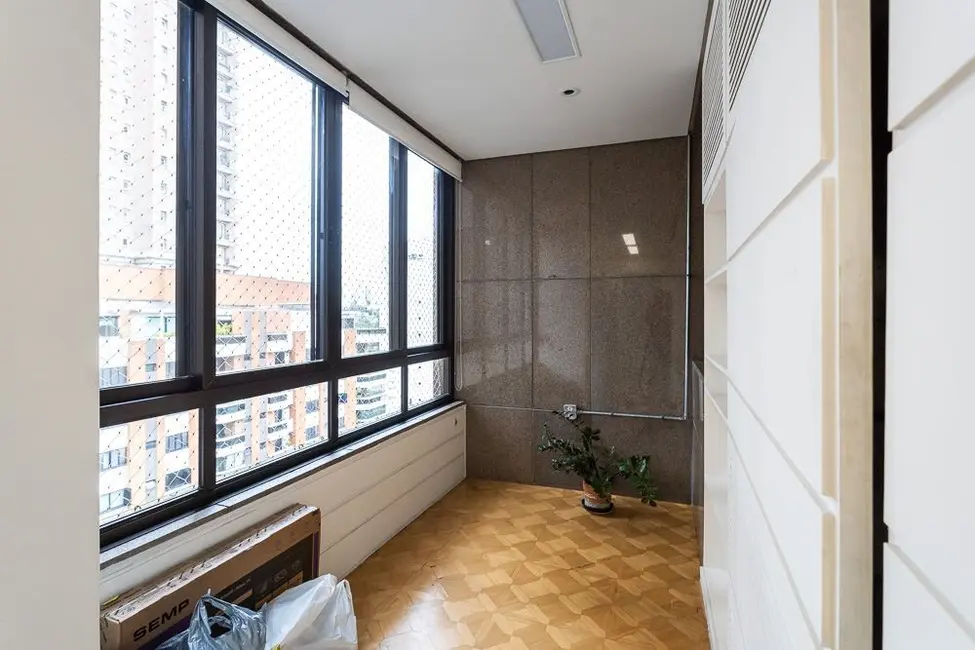 Apartamento com 4 quartos à venda, 485m2 em Jardim Europa, São Paulo - SP - imagem 6 Foto 6 de Apartamento com 4 quartos à venda, 485m2 em Jardim Europa, São Paulo - SP