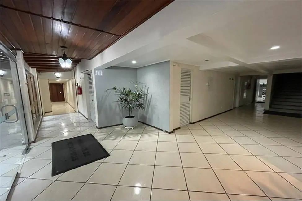 Foto 6 de Apartamento com 1 quarto à venda, 47m2 em Petrópolis, Porto Alegre - RS