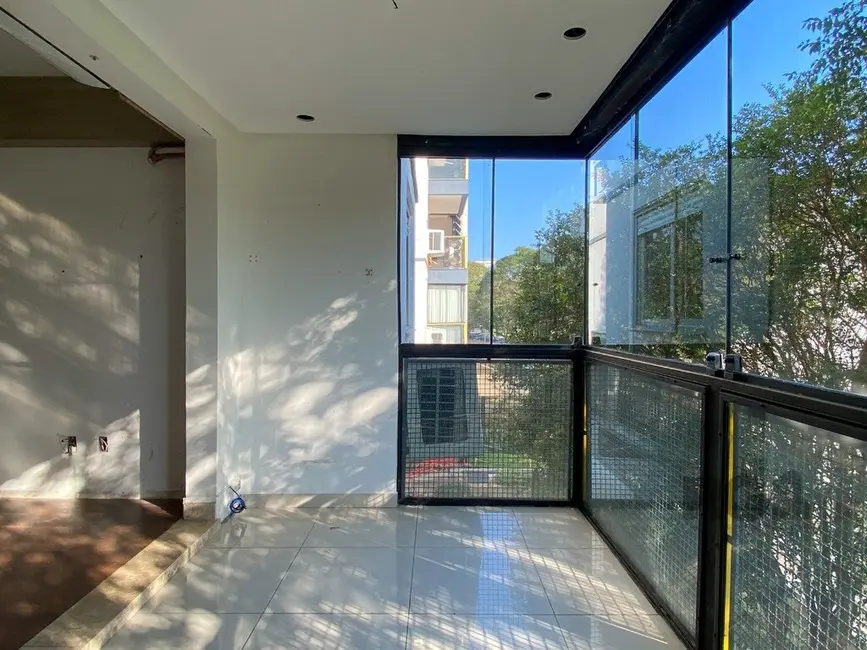 Apartamento com 2 quartos à venda, 75m2 em Menino Deus, Porto Alegre - RS - imagem 9 Foto 9 de Apartamento com 2 quartos à venda, 75m2 em Menino Deus, Porto Alegre - RS