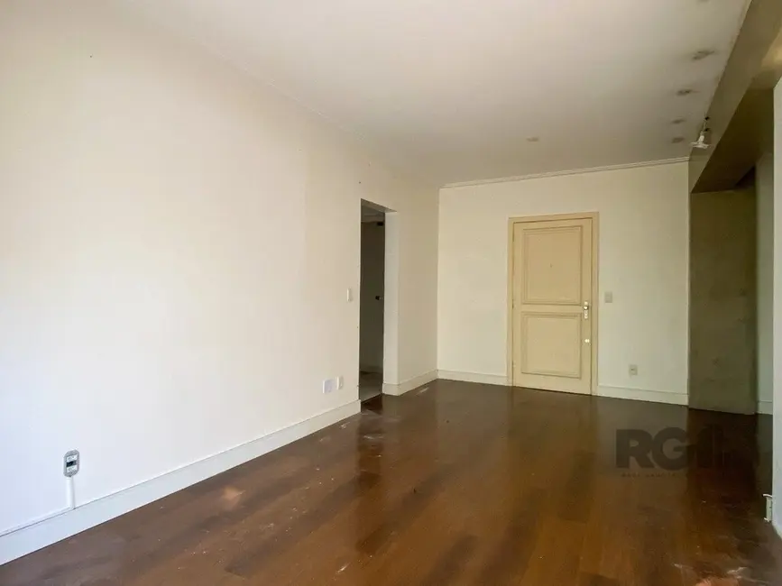 Apartamento com 2 quartos à venda, 75m2 em Menino Deus, Porto Alegre - RS - imagem 5 Foto 5 de Apartamento com 2 quartos à venda, 75m2 em Menino Deus, Porto Alegre - RS