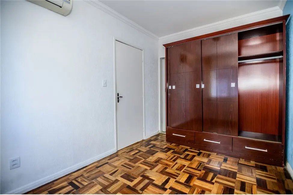 Foto 5 de Apartamento com 1 quarto à venda, 41m2 em Jardim Lindóia, Porto Alegre - RS