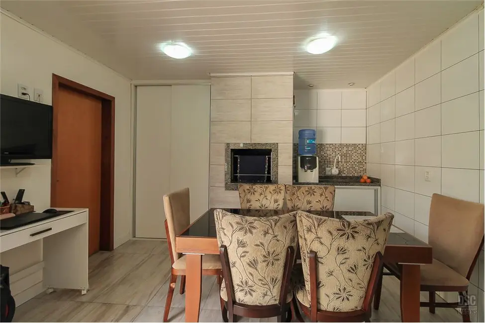 Foto 3 de Casa com 2 quartos à venda, 51m2 em Aberta dos Morros, Porto Alegre - RS