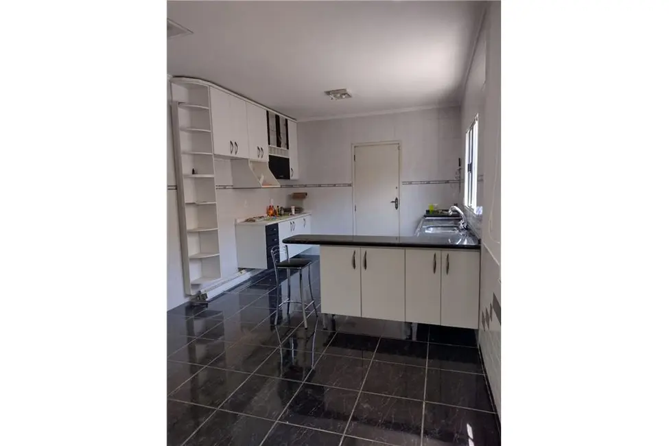 Casa com 3 quartos à venda, 150m2 em Parque Sevilha, São Paulo - SP - imagem 3 Foto 3 de Casa com 3 quartos à venda, 150m2 em Parque Sevilha, São Paulo - SP