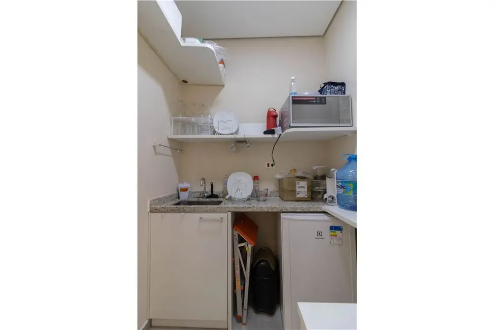 Loja à venda, 97m2 em Vila Pedro Moreira, Guarulhos - SP - imagem 5 Foto 5 de Loja à venda, 97m2 em Vila Pedro Moreira, Guarulhos - SP