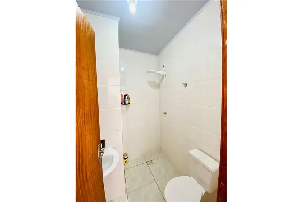 Foto 3 de Casa com 2 quartos à venda, 64m2 em Camboriu - SC