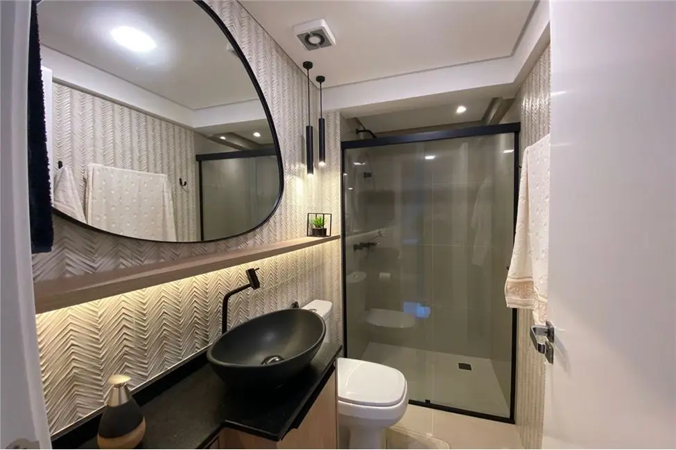 Apartamento com 2 quartos à venda, 68m2 em Estados, Balneario Camboriu - SC - imagem 2 Foto 2 de Apartamento com 2 quartos à venda, 68m2 em Estados, Balneario Camboriu - SC