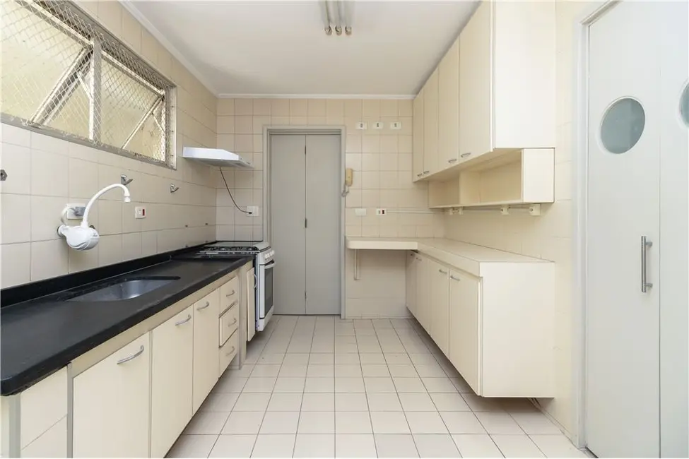 Apartamento com 4 quartos à venda, 155m2 em Perdizes, São Paulo - SP - imagem 8 Foto 8 de Apartamento com 4 quartos à venda, 155m2 em Perdizes, São Paulo - SP