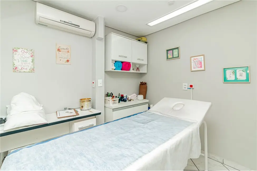 Foto 9 de Sala Comercial à venda, 80m2 em Jardim Itu, Porto Alegre - RS