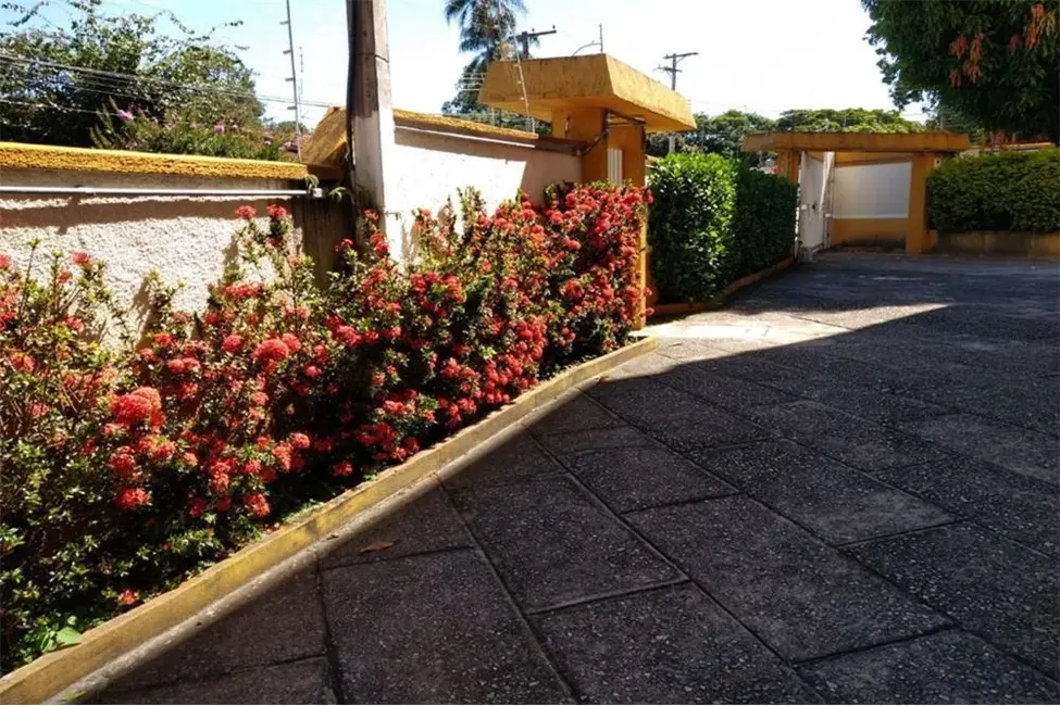 Foto 3 de Apartamento com 2 quartos à venda, 64m2 em Parque São Luís, Taubate - SP