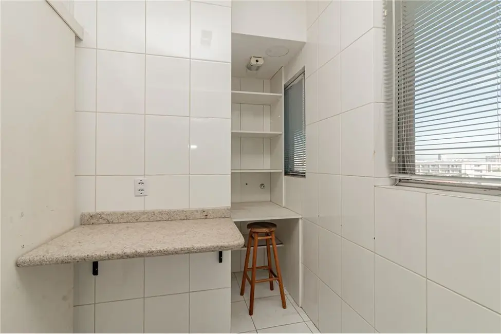 Foto 8 de Sala Comercial à venda, 39m2 em São João, Porto Alegre - RS