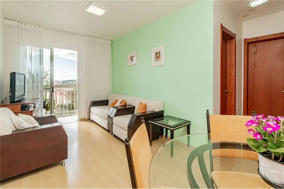 Foto 4 de Apartamento com 2 quartos à venda, 61m2 em Jardim Carvalho, Porto Alegre - RS