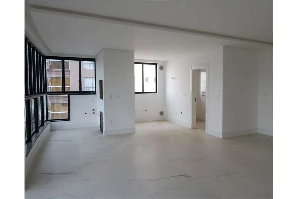 Foto 31 de Apartamento à venda, 123m2 em Meia Praia, Itapema - SC