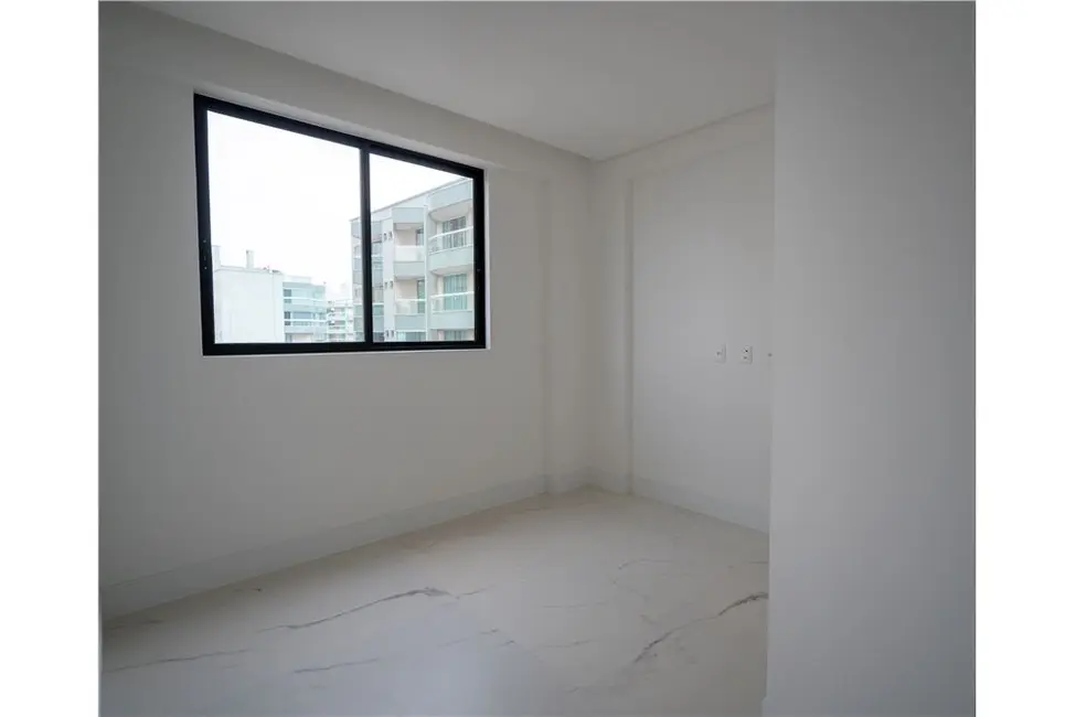 Foto 39 de Apartamento à venda, 123m2 em Meia Praia, Itapema - SC