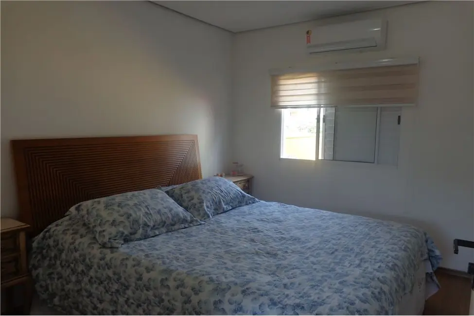 Foto 19 de Casa à venda, 108m2 em Granja Viana, Cotia - SP