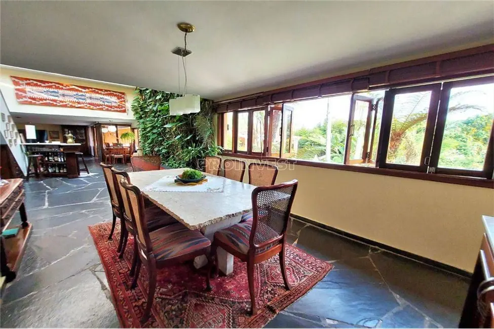 Casa com 3 quartos à venda, 450m2 em Granja Viana, Cotia - SP - imagem 6 Foto 6 de Casa com 3 quartos à venda, 450m2 em Granja Viana, Cotia - SP