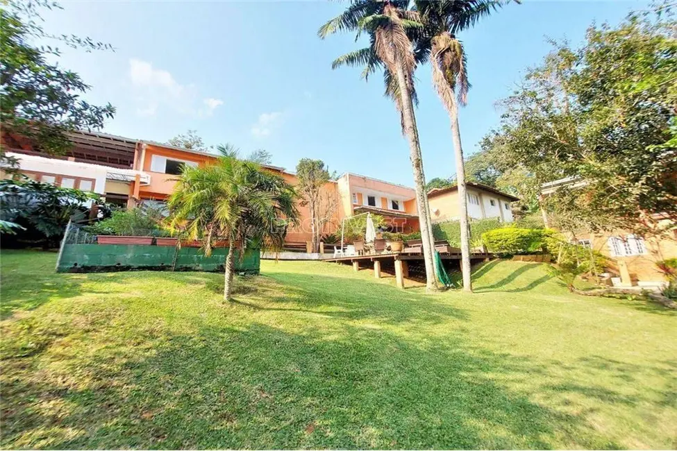 Casa com 3 quartos à venda, 450m2 em Granja Viana, Cotia - SP - imagem 9 Foto 9 de Casa com 3 quartos à venda, 450m2 em Granja Viana, Cotia - SP