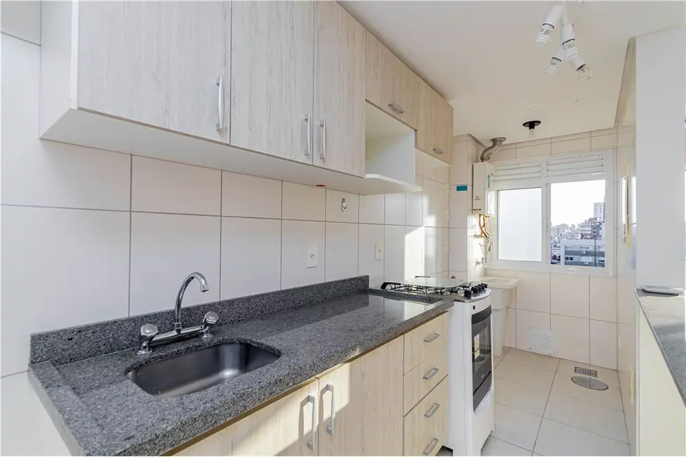 Apartamento com 2 quartos à venda, 62m2 em Rio Branco, Porto Alegre - RS - imagem 9 Foto 9 de Apartamento com 2 quartos à venda, 62m2 em Rio Branco, Porto Alegre - RS